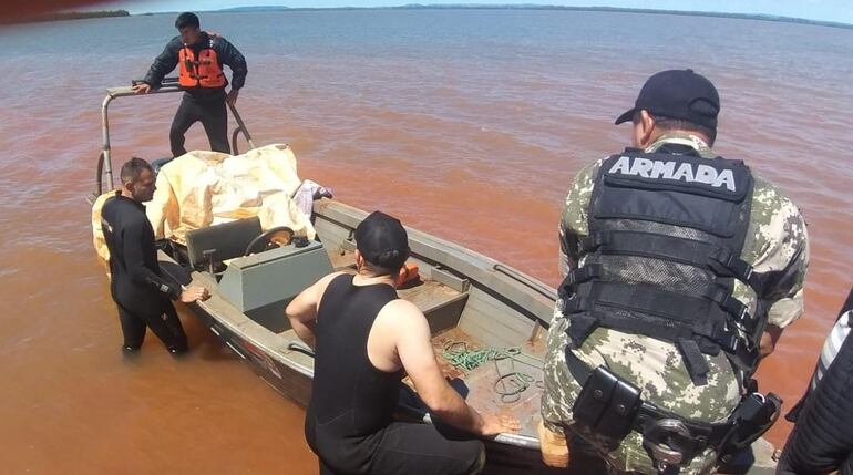 El cuerpo sin vida fue llevado hasta el puerto Alemán para el procedimiento de rigor.