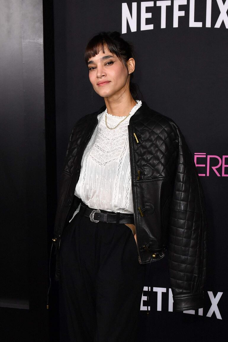  La actriz argelina Sofia Boutella llegando al estreno en Los Ángeles de "Emilia Pérez" de Netflix en el teatro egipcio de Hollywood, California.
(VALERIE MACON / AFP)