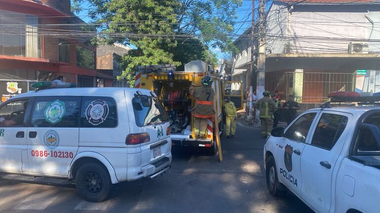 Dos personas fallecieron en un accidente fatal en la ciudad de San Lorenzo.