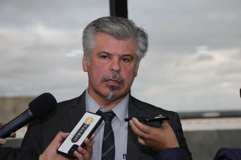 Arnaldo Giuzzio, anunció recusación de los fiscales que lo investigan.