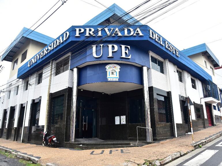 Sede de la Facultad de Ciencias de la Salud de la Universidad Privada del Este Filial Asunción.