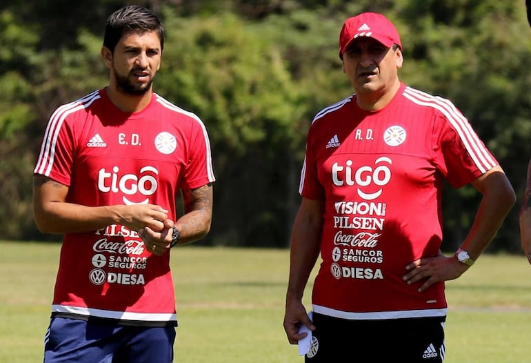 Emiliano y Ramón Díaz, cuando estaban a cargo de la Albirroja.