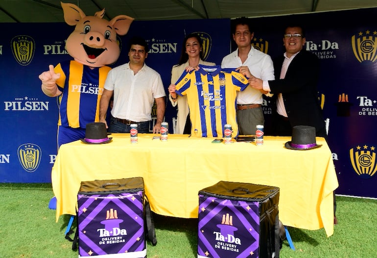 Además de la renovación de la alianza, se presentó la mascota oficial del  Sportivo Luqueño, en colaboración con Pilsen y TaDa.