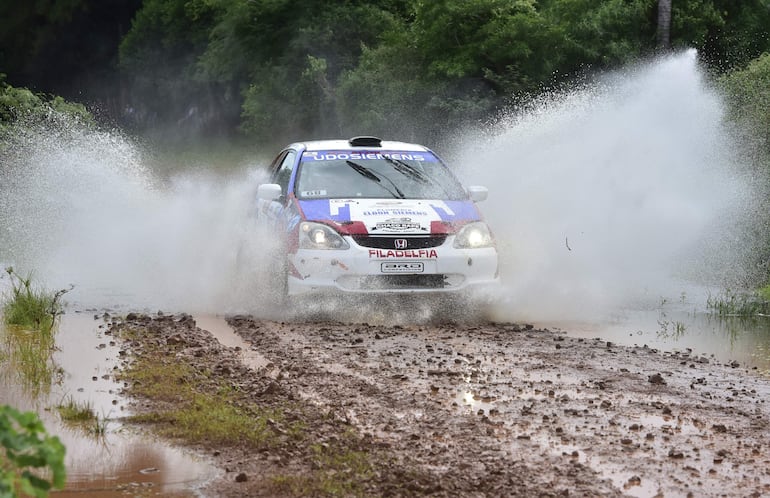 En la RC4B, Udo Siemens y Alfredo Méndez fueron los mejores.