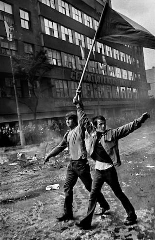 Praga, 1968. Fotografía de Josef Koudelka.