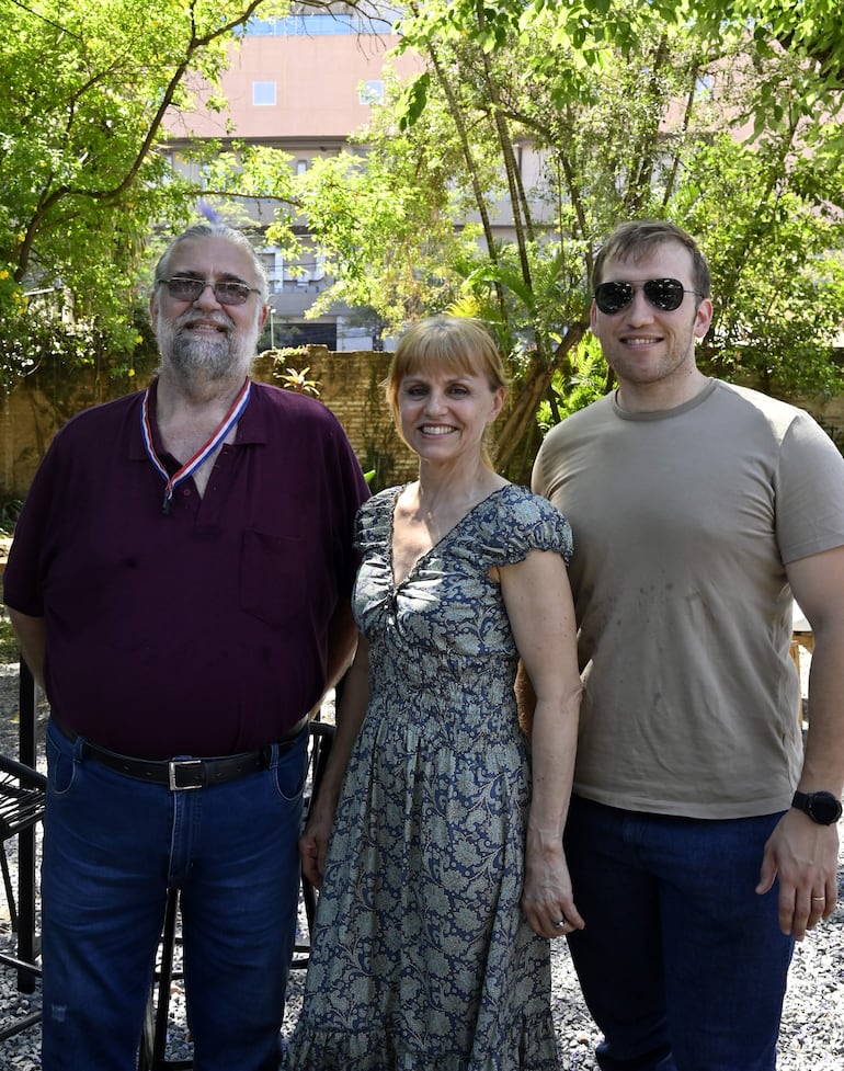 Victor Gehrts, Crista Scheiber y Andreas Gehrts.