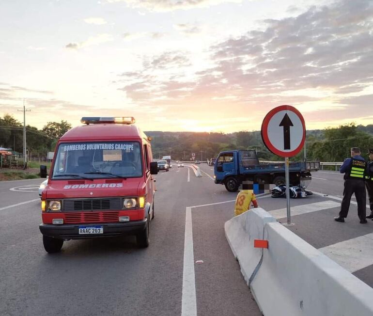 Otro accidente que se cobra la vida de una motociclista en la nueva ruta de Caacupé