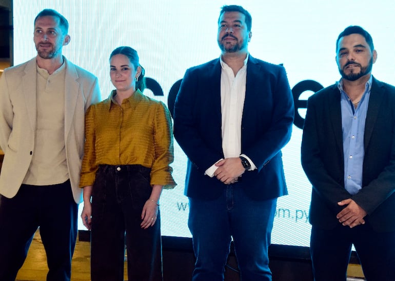 La presentación de la renovada plataforma Carden se realizó en el showroom del Grupo Garden.