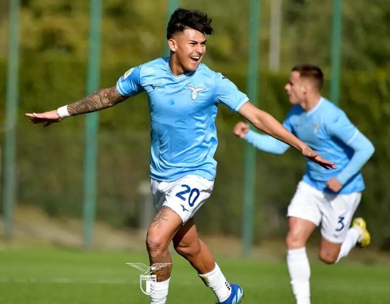 Diego González se destaca en el equipo reserva del Lazio.