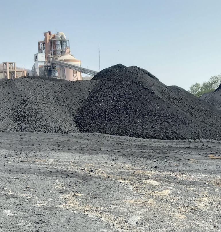 La INC utiliza el pet coke para la producción de clínker. 