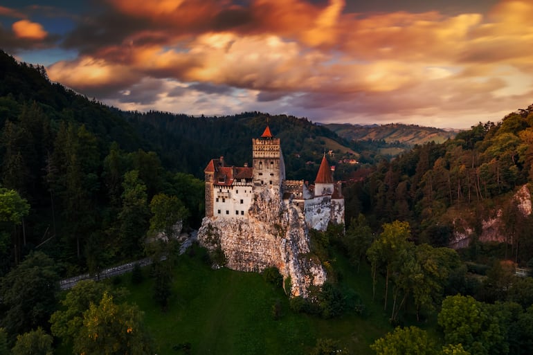 El famoso castillo de Drácula en Transilvania, Rumania.