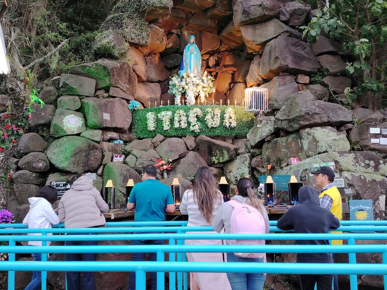 Fiesta Patronal a la Virgen María de Itacuá