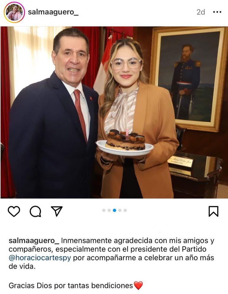 Salma Agüero junto a Horacio Cartes el día del cumpleaños de la joven, quien había publicado la fotografía en su cuenta de Instragram. Esta imagen fue eliminado o archivada previo a su nombramiento como ministra de la Juventud.