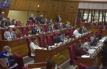 La Cámara de Diputados volvió ayer a dilatar la mayoría de sus temas conflictivos.