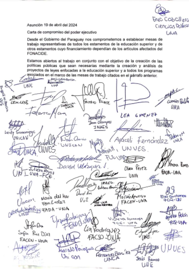 La carta compromiso que firmó el Gobierno con los representantes estudiantiles.