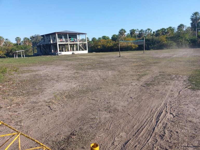 Base de la Marina en Puerto Caballo, dentro de la propiedad de los Ishir en la misma triple frontera.