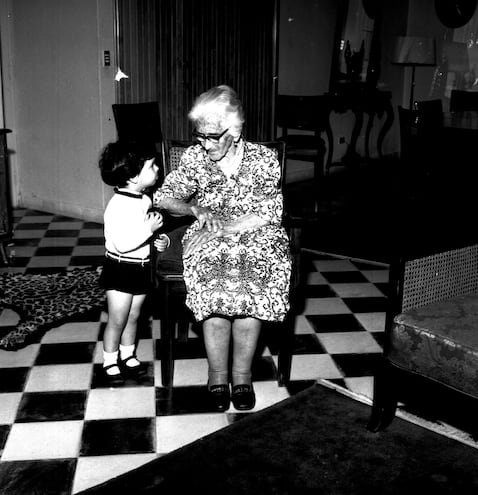 Doña Leopoldina en el Dia de los abuelos.