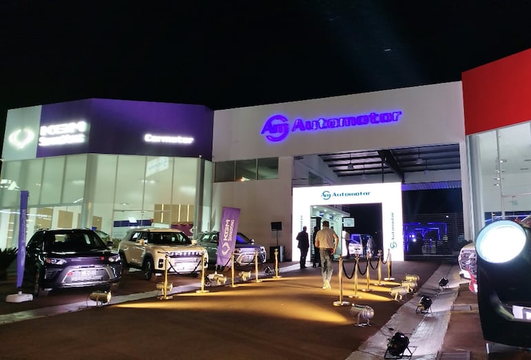 El nuevo showroom de Automotor en Encarnación.