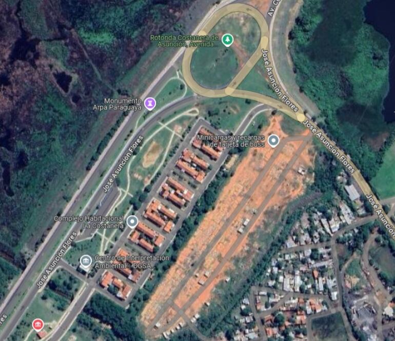 Imagen del predio de la Costanera Norte que el intendente Nenecho Rodríguez solicitó autorización para subastar seis hectáreas. Foto: Google Maps. Para Locales. 16 de octubre de 2024.