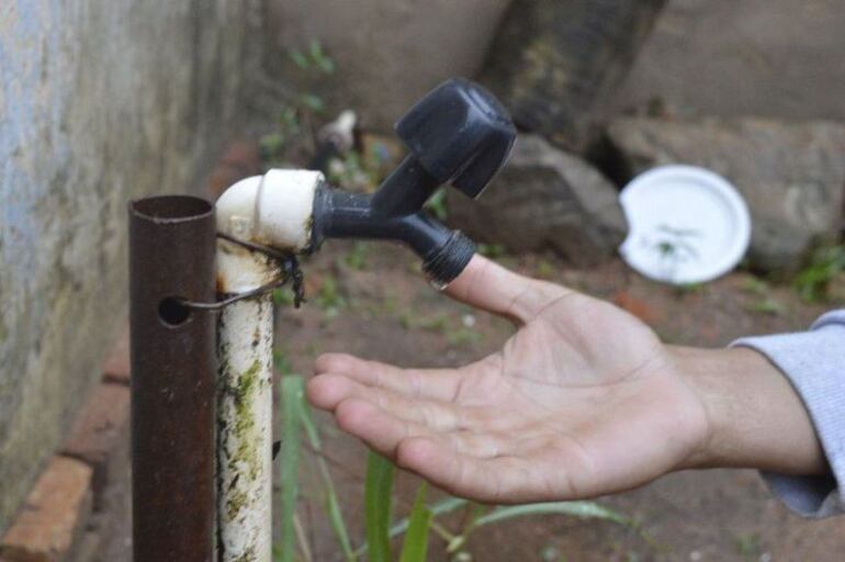 Unos 40.000 clientes de la Essap permanecerán sin agua hasta mañana.