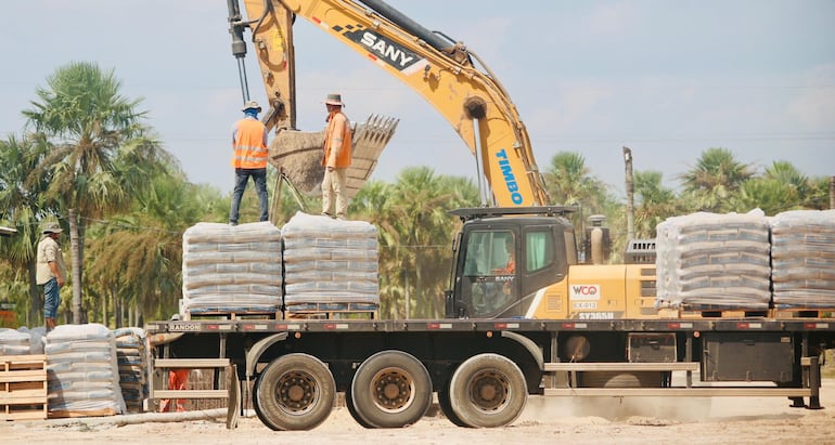 Los trabajos avanzan en cuatro lotes, pero el más avanzado corresponde al lote 3. 