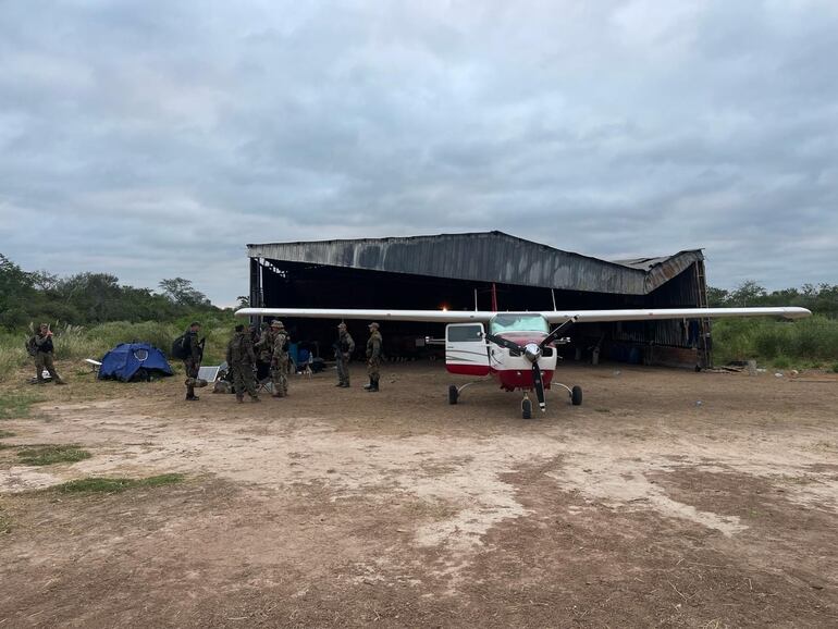 La aeronave incautada tenía una matrícula de helicóptero.