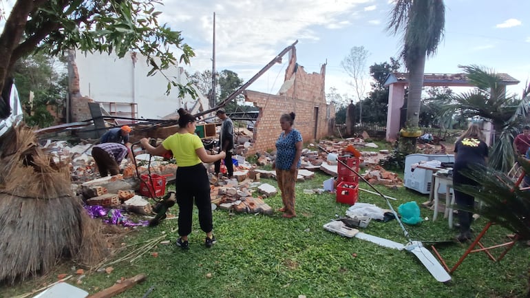 Una vivienda destruida totalmente en la compañía Cantera Boca de Caaguazú.