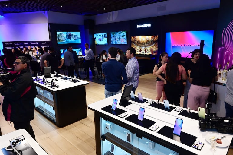 Samsung AI TV fue presentado en Samsung House del Paseo La Galería.