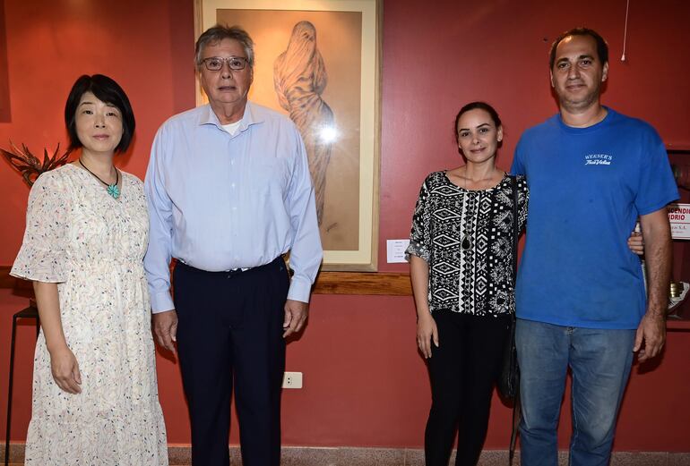 Takako Ito, Carlos Insfrán, Gloria Jara y José Acosta.