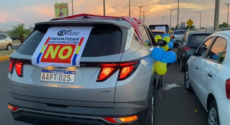 Contraloría Ciudadana lidera manifestación contra la gestión del intendente Luis Yd en Encarnación