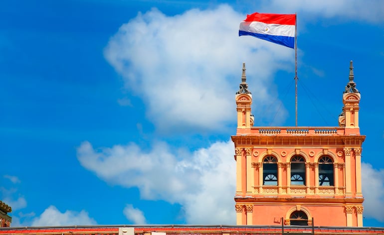 Los colores de la bandera paraguaya llegan al mundo a través de la “Marca País”.