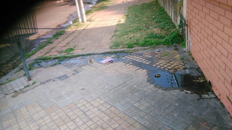 Pérdida de líquido cloacal en la calle