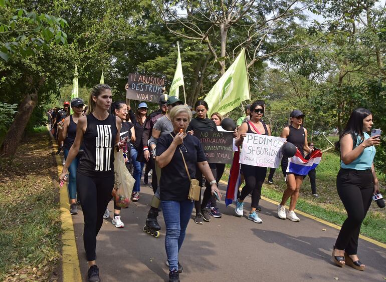 Cuidadanos protestaron el miércoles pidiendo seguridad.