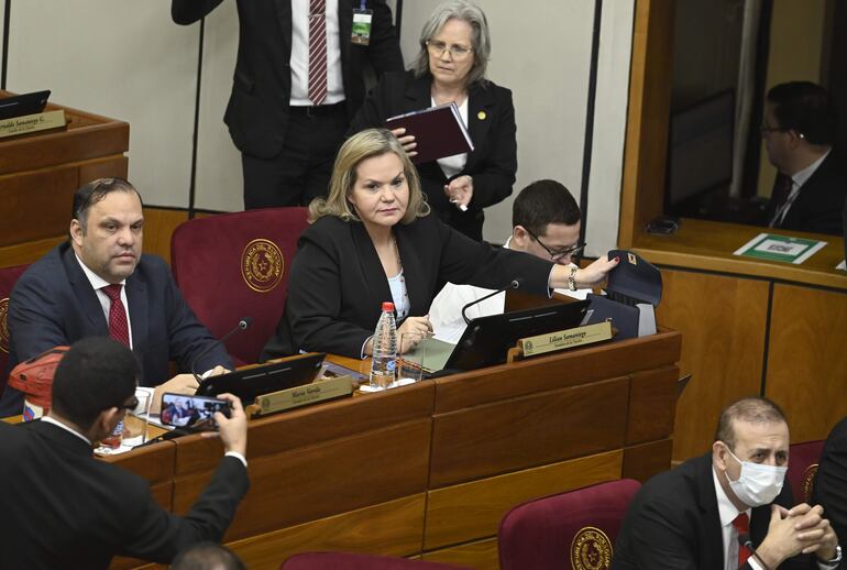 La senadora Lilian Samaniego (ANR) dice que el desembolso de la donación de la Unión Europea está paralizado.