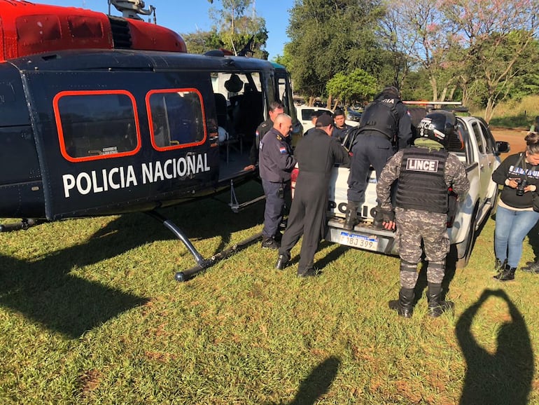 En un helicóptero de la Policía Nacional trajeron más municiones desde Asunción.