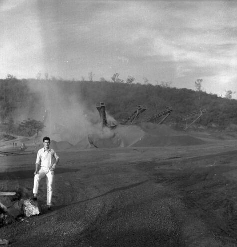 La trituradora del Cerro Ñemby estaba en pleno funcionamiento para fin de año de 1970. Se había inaugurado a fines de enero.