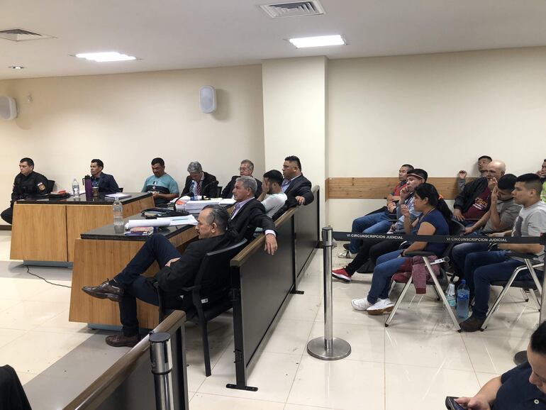 Rafael Esquivel y otros procesados durante la audiencia de juicio oral y público.