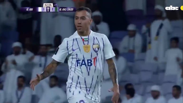 El paraguayo Alejandro Romero Gamarra, futbolista del Al Ain, celebra un gol en la Liga de Campeones de Asia.