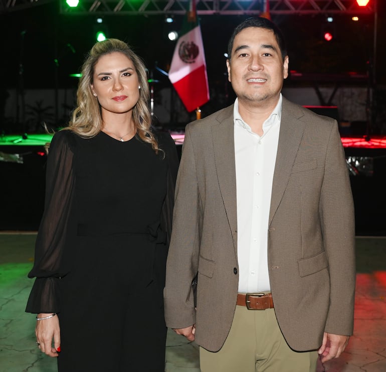 Gilda de Nakayama y Eduardo Nakayama.