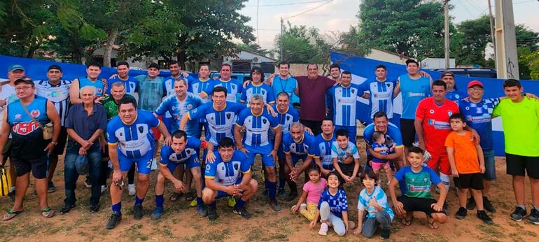 Equipo de Nuestra Señora de la Asunción, torneos barriales
De Víctor Miranda Rojas vmiranda@abc.com.py
Destinatario foto foto@abc.com.py
Fecha 17-06-2024