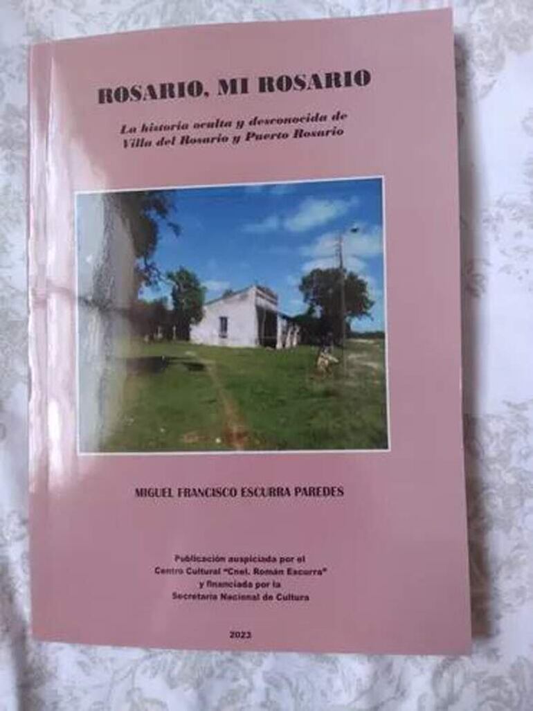 Portada del libro "Rosario, mi Rosario", de Miguel Escurra Paredes.