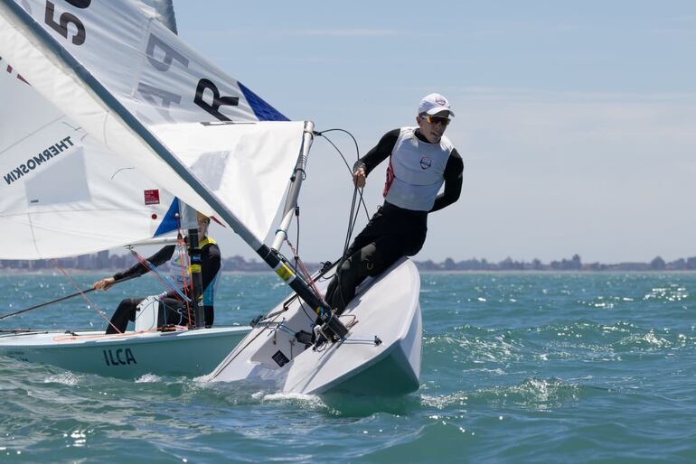 El paraguayo Sebastián Fernando Leri Petersen (7/11/2002) tuvo una destacada gestión en el campeonato argentino de velerismo que se realizó en Mar del Plata.