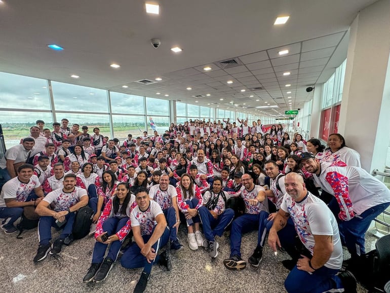 La delegación paraguaya ya se encuentra en Santiago de Chile para los Juegos Escolares 2023.