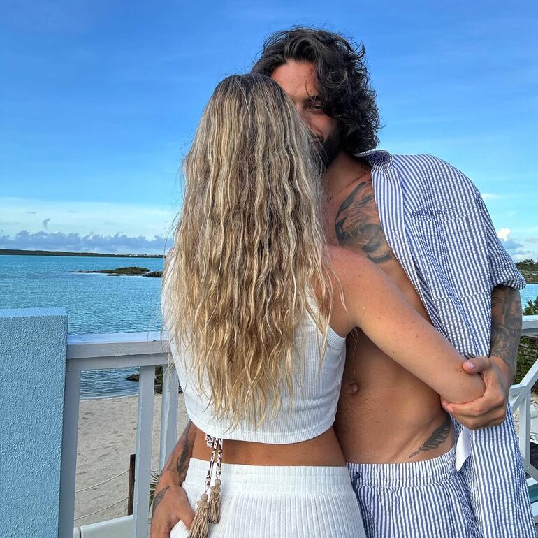 Maluma y Susana Gómez disfrutando de una escapada romántica. (Instagram/Maluma)