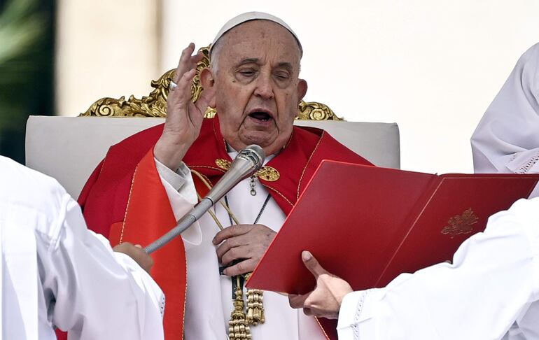 Papa Francisco, en la plaza de San Pedro.