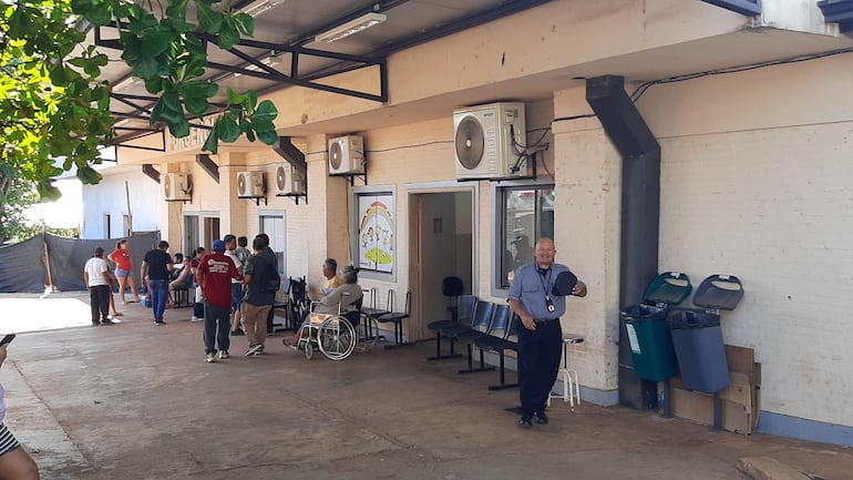 Los dos niños fueron ingresados primeramente en el Hospital Distrital de Presidente Franco.