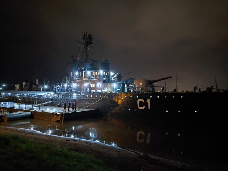 El Cañonero Paraguay llegará mañana al puerto de Pilar.