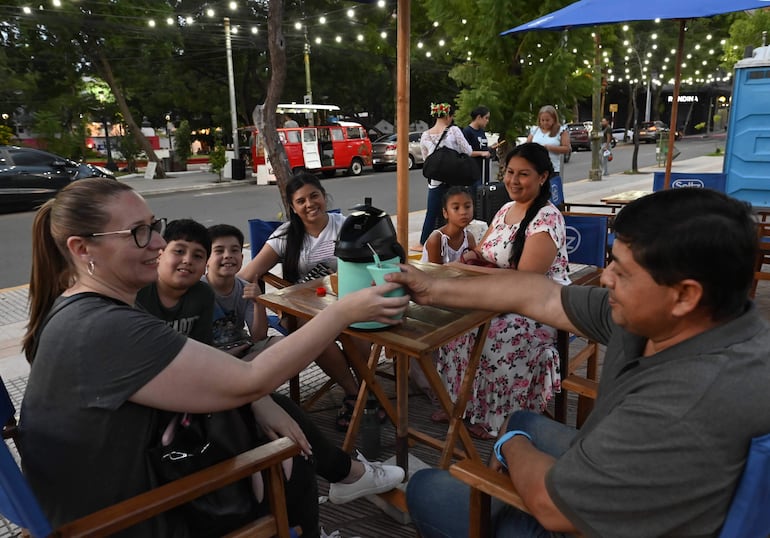 El tereré es una tradición paraguaya.