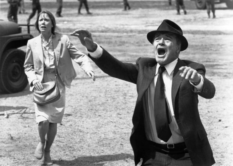 Jack Lemmon y Sissy Spacek en "Missing" (Costa Gavras, 1982)