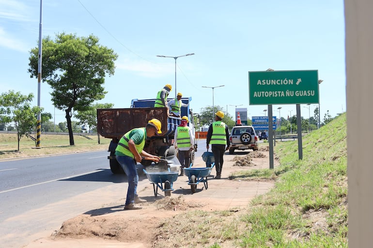 Este lunes iniciaron los trabajos de mantenimiento en zona del viaducto Ñu Guasu.